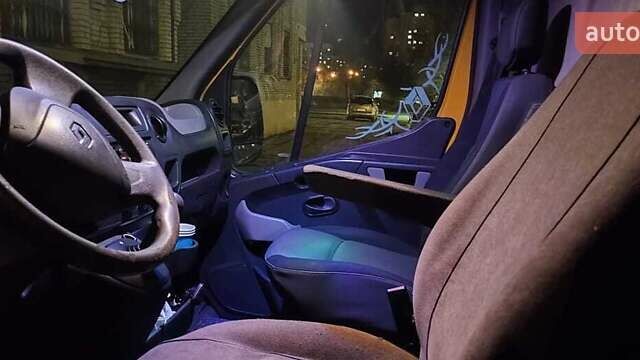 Желтый Рено Мастер, объемом двигателя 2.3 л и пробегом 261 тыс. км за 11900 $, фото 27 на Automoto.ua