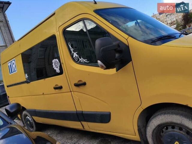 Желтый Рено Мастер, объемом двигателя 2.3 л и пробегом 261 тыс. км за 11900 $, фото 13 на Automoto.ua