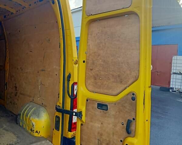 Желтый Рено Мастер, объемом двигателя 2.3 л и пробегом 325 тыс. км за 13700 $, фото 17 на Automoto.ua