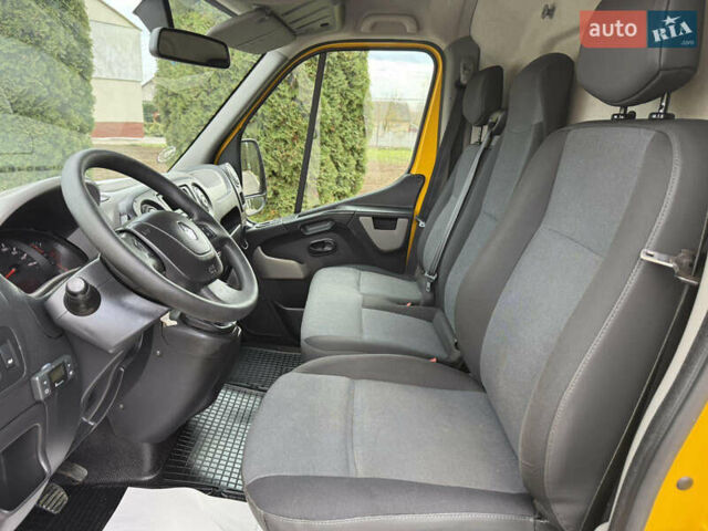 Желтый Рено Мастер, объемом двигателя 2.3 л и пробегом 230 тыс. км за 17700 $, фото 24 на Automoto.ua