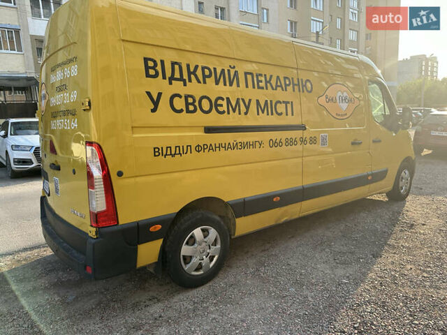 Желтый Рено Мастер, объемом двигателя 2.46 л и пробегом 417 тыс. км за 13000 $, фото 4 на Automoto.ua
