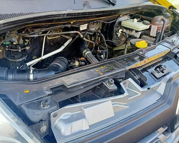 Желтый Рено Мастер, объемом двигателя 2.3 л и пробегом 325 тыс. км за 13700 $, фото 20 на Automoto.ua