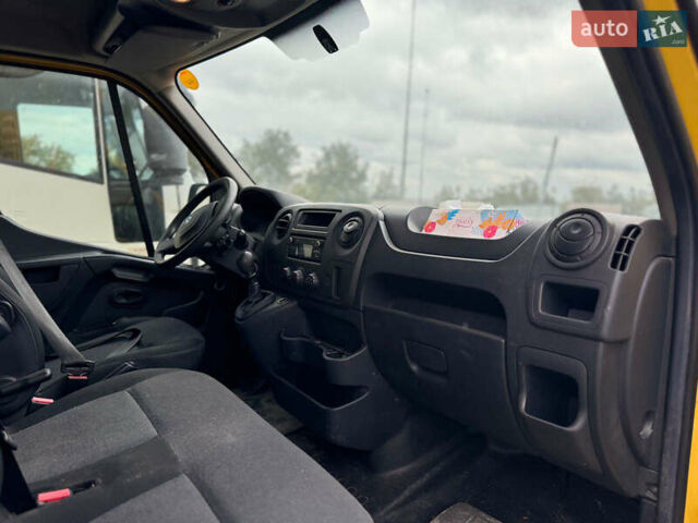 Желтый Рено Мастер, объемом двигателя 2.3 л и пробегом 208 тыс. км за 16000 $, фото 11 на Automoto.ua