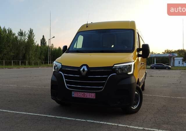 Желтый Рено Мастер, объемом двигателя 2.3 л и пробегом 178 тыс. км за 16950 $, фото 5 на Automoto.ua