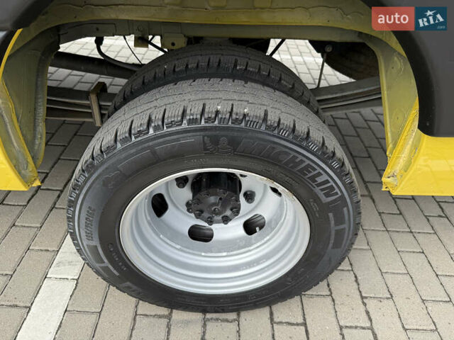 Жовтий Рено Мастєр, об'ємом двигуна 0 л та пробігом 203 тис. км за 21700 $, фото 81 на Automoto.ua