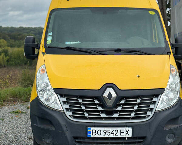 Желтый Рено Мастер, объемом двигателя 2.3 л и пробегом 208 тыс. км за 16000 $, фото 1 на Automoto.ua