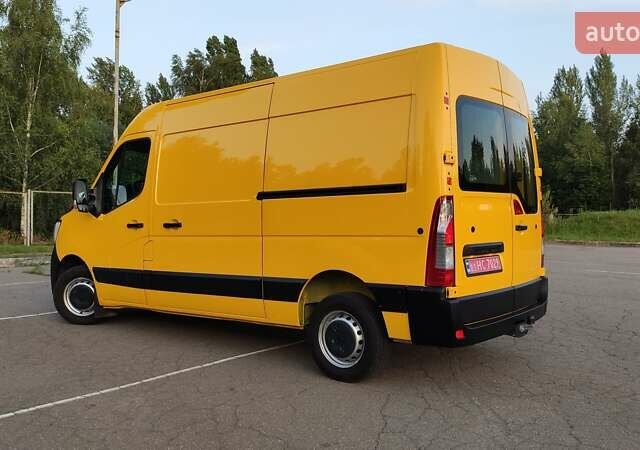 Желтый Рено Мастер, объемом двигателя 2.3 л и пробегом 178 тыс. км за 16950 $, фото 4 на Automoto.ua