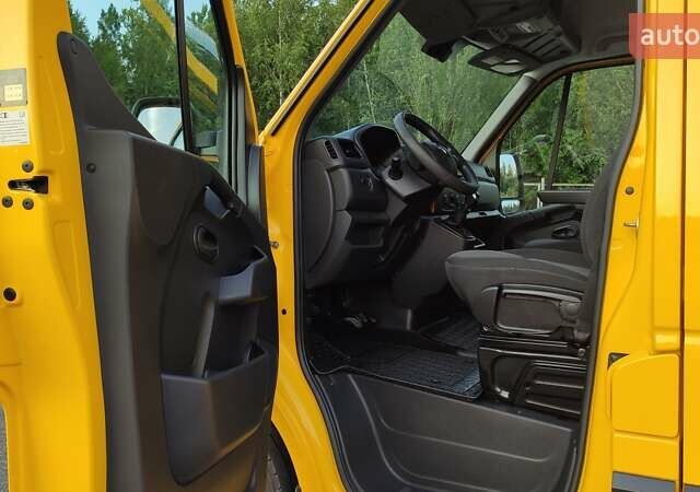 Желтый Рено Мастер, объемом двигателя 2.3 л и пробегом 178 тыс. км за 16950 $, фото 19 на Automoto.ua