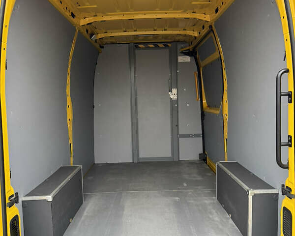 Жовтий Рено Мастєр, об'ємом двигуна 0 л та пробігом 28 тис. км за 17700 $, фото 9 на Automoto.ua