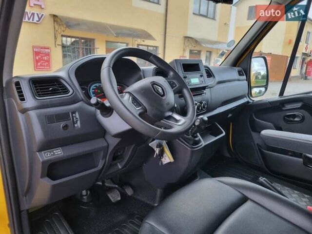 Желтый Рено Мастер, объемом двигателя 0 л и пробегом 32 тыс. км за 17700 $, фото 27 на Automoto.ua