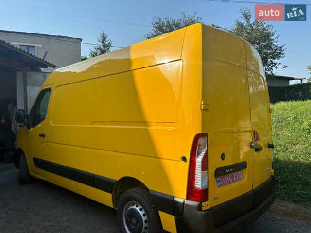 Желтый Рено Мастер, объемом двигателя 2.3 л и пробегом 214 тыс. км за 18500 $, фото 4 на Automoto.ua