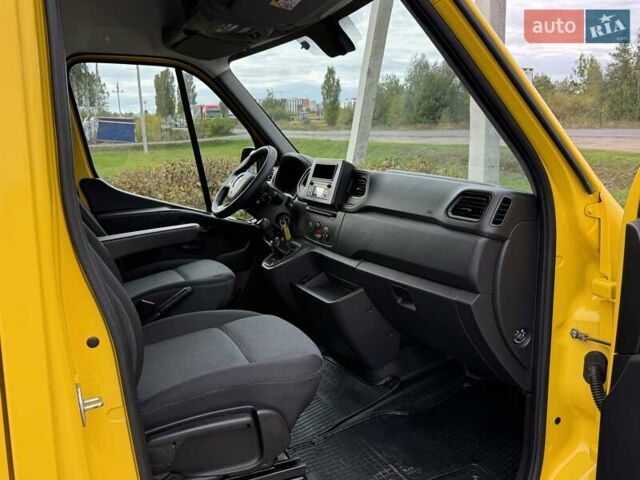 Желтый Рено Мастер, объемом двигателя 2.3 л и пробегом 193 тыс. км за 18800 $, фото 24 на Automoto.ua