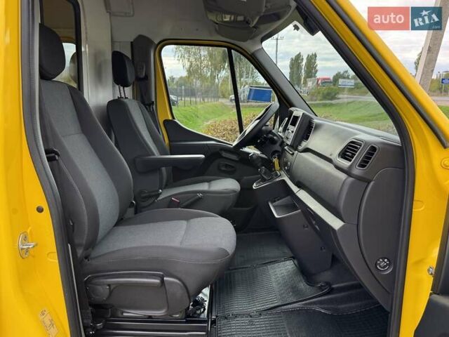 Желтый Рено Мастер, объемом двигателя 2.3 л и пробегом 193 тыс. км за 18800 $, фото 25 на Automoto.ua