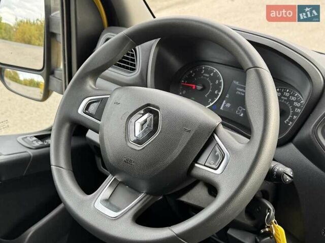 Желтый Рено Мастер, объемом двигателя 2.3 л и пробегом 193 тыс. км за 18800 $, фото 33 на Automoto.ua