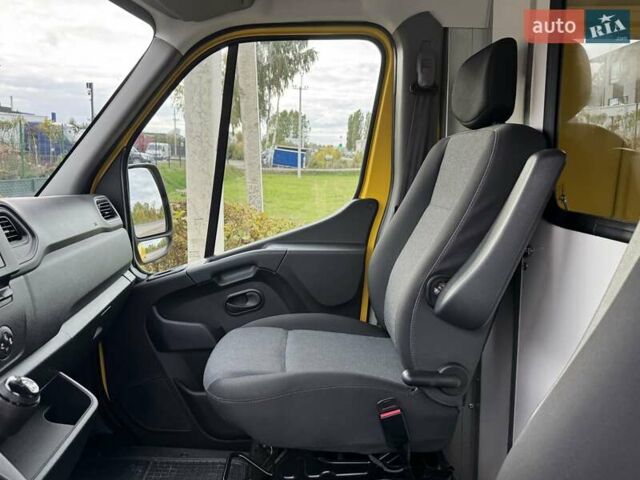 Желтый Рено Мастер, объемом двигателя 2.3 л и пробегом 193 тыс. км за 18800 $, фото 27 на Automoto.ua