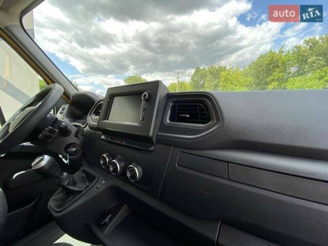 Желтый Рено Мастер, объемом двигателя 2.3 л и пробегом 258 тыс. км за 17999 $, фото 49 на Automoto.ua