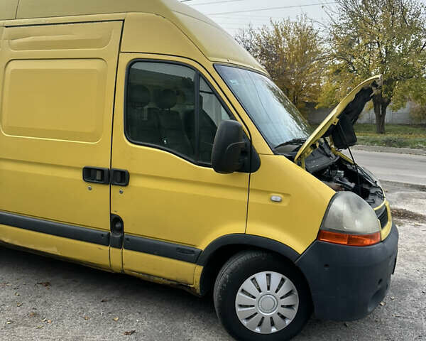 Желтый Рено Мастер, объемом двигателя 2.5 л и пробегом 542 тыс. км за 5700 $, фото 3 на Automoto.ua