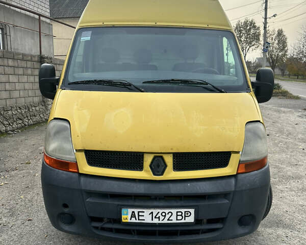 Желтый Рено Мастер, объемом двигателя 2.5 л и пробегом 542 тыс. км за 5700 $, фото 1 на Automoto.ua