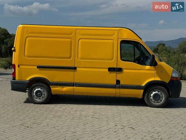 Желтый Рено Мастер, объемом двигателя 2.5 л и пробегом 400 тыс. км за 7500 $, фото 1 на Automoto.ua