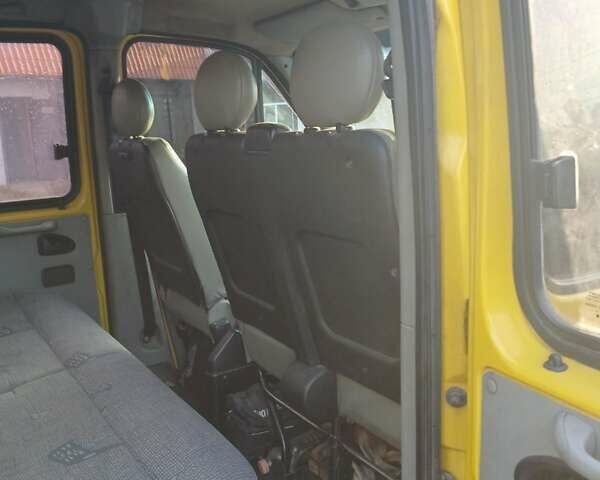 Желтый Рено Мастер, объемом двигателя 2.2 л и пробегом 316 тыс. км за 8500 $, фото 10 на Automoto.ua