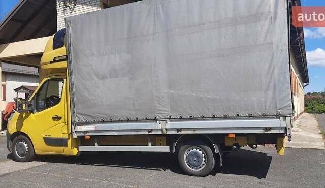 Желтый Рено Мастер, объемом двигателя 2.3 л и пробегом 630 тыс. км за 10400 $, фото 4 на Automoto.ua