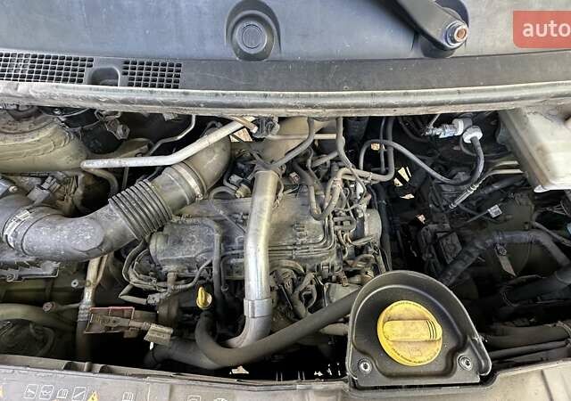 Рено Мастер 2016 в Одессе на Automoto.ua Желтый Рено Мастер, объемом двигателя 2.3 л и пробегом 381 тыс. км за 14500 $, фото 8 на Automoto.ua