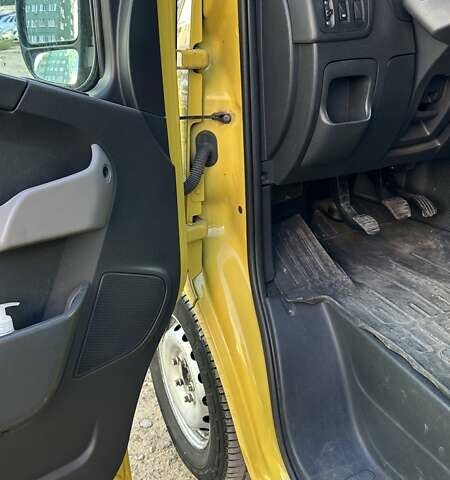 Рено Мастер 2016 в Одессе на Automoto.ua Желтый Рено Мастер, объемом двигателя 2.3 л и пробегом 381 тыс. км за 14500 $, фото 13 на Automoto.ua