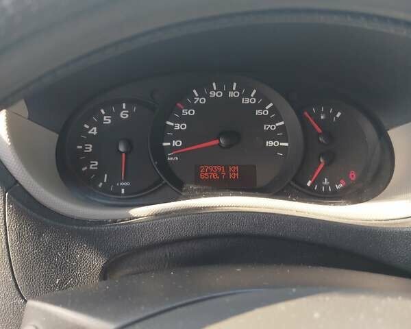 Жовтий Рено Мастєр, об'ємом двигуна 2.3 л та пробігом 279 тис. км за 13500 $, фото 25 на Automoto.ua