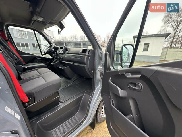 Серый Рено Мастер, объемом двигателя 0 л и пробегом 267 тыс. км за 22477 $, фото 28 на Automoto.ua