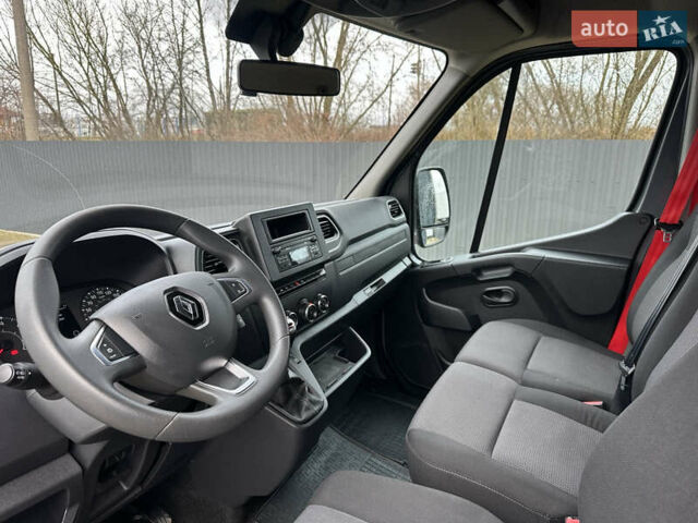 Серый Рено Мастер, объемом двигателя 0 л и пробегом 267 тыс. км за 22477 $, фото 20 на Automoto.ua