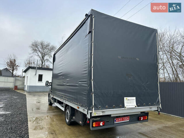 Серый Рено Мастер, объемом двигателя 0 л и пробегом 267 тыс. км за 22477 $, фото 12 на Automoto.ua