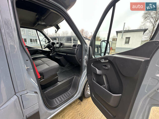 Серый Рено Мастер, объемом двигателя 0 л и пробегом 267 тыс. км за 22477 $, фото 33 на Automoto.ua