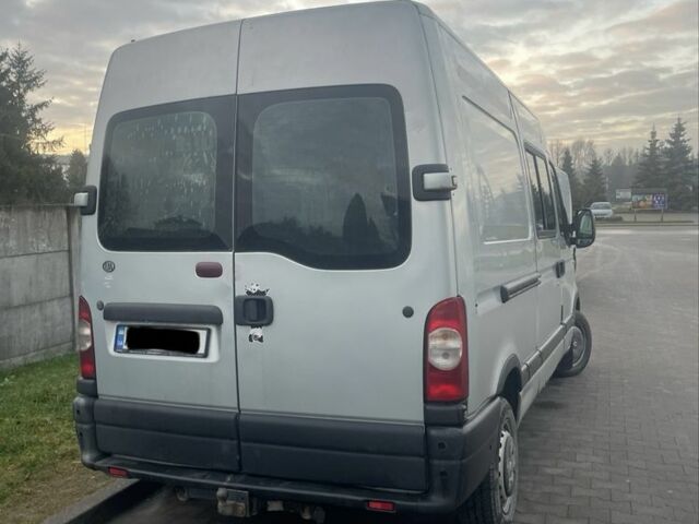 Серый Рено Мастер, объемом двигателя 2.5 л и пробегом 560 тыс. км за 7200 $, фото 2 на Automoto.ua