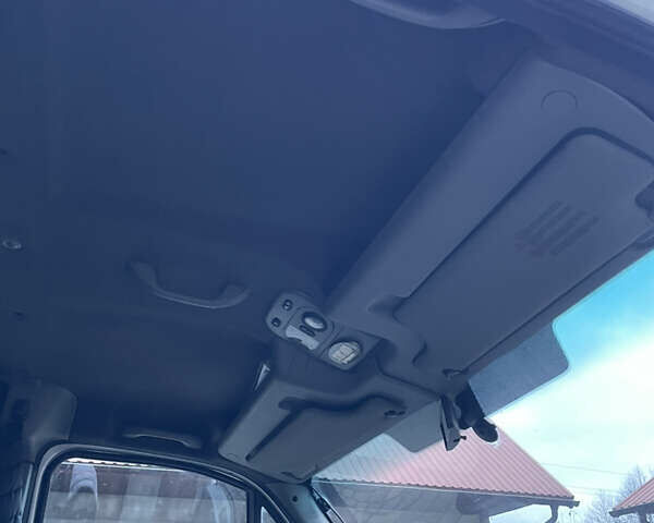 Серый Рено Мастер, объемом двигателя 2.5 л и пробегом 570 тыс. км за 6900 $, фото 32 на Automoto.ua