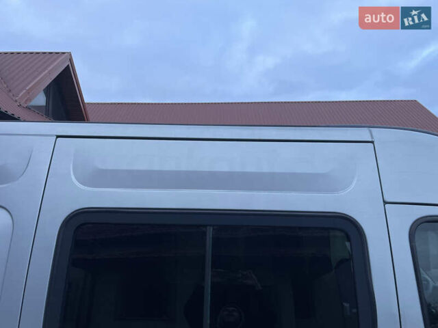 Серый Рено Мастер, объемом двигателя 2.5 л и пробегом 570 тыс. км за 6900 $, фото 3 на Automoto.ua