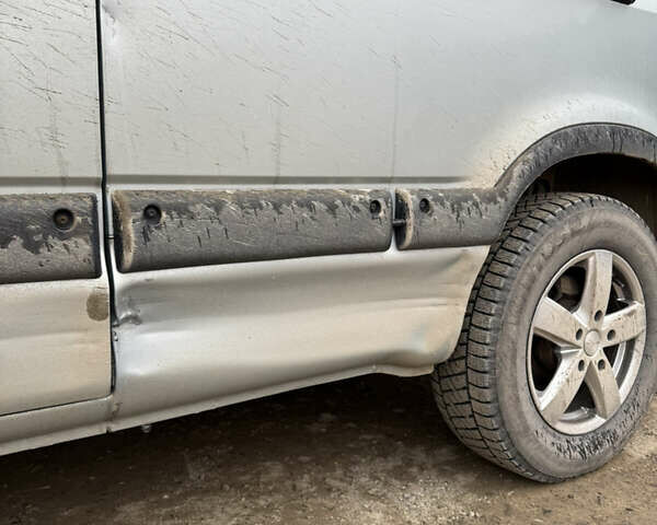 Серый Рено Мастер, объемом двигателя 2.5 л и пробегом 339 тыс. км за 7200 $, фото 20 на Automoto.ua