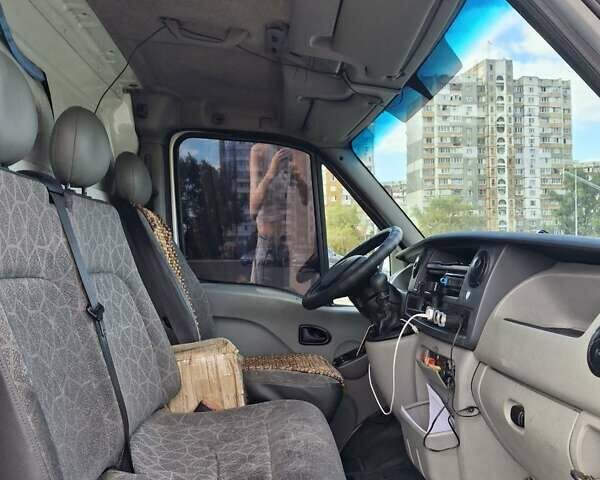 Сірий Рено Мастєр, об'ємом двигуна 2.46 л та пробігом 440 тис. км за 6200 $, фото 11 на Automoto.ua