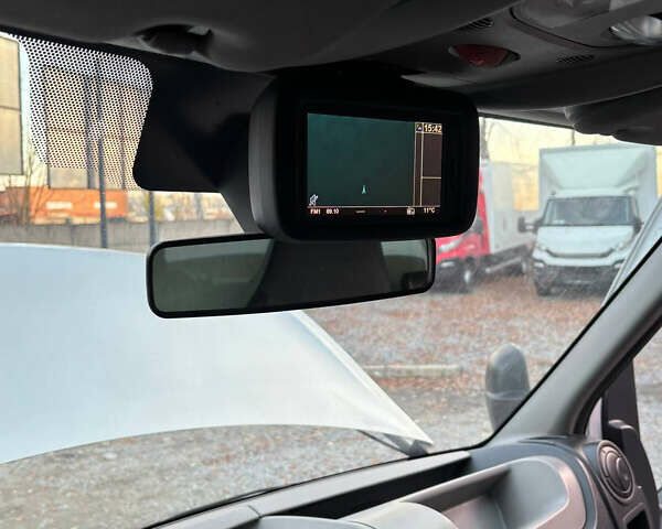 Сірий Рено Мастєр, об'ємом двигуна 2.3 л та пробігом 265 тис. км за 15900 $, фото 11 на Automoto.ua