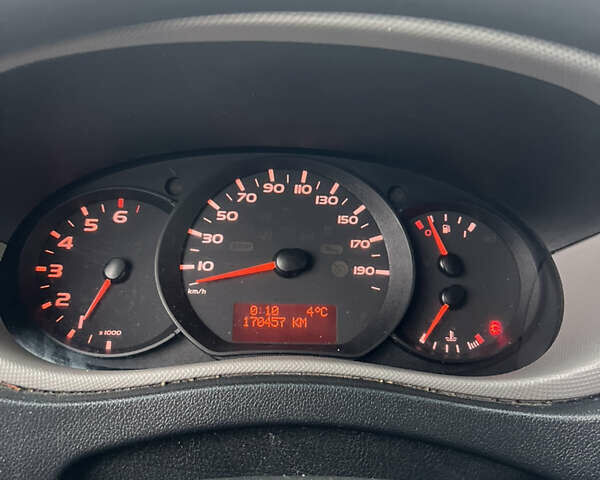 Сірий Рено Мастєр, об'ємом двигуна 2.3 л та пробігом 170 тис. км за 15199 $, фото 14 на Automoto.ua