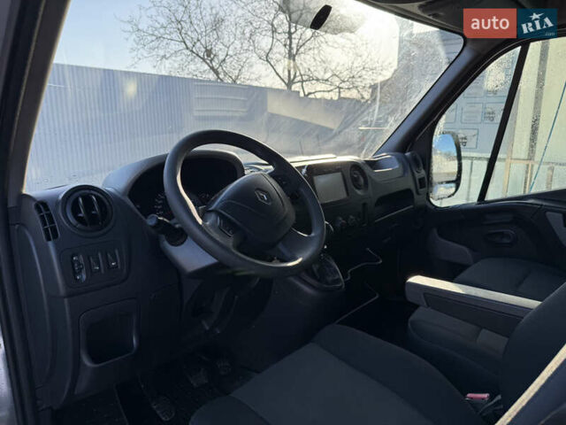 Серый Рено Мастер, объемом двигателя 2.3 л и пробегом 207 тыс. км за 12900 $, фото 8 на Automoto.ua