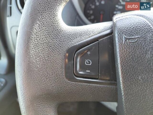 Серый Рено Мастер, объемом двигателя 2.3 л и пробегом 206 тыс. км за 14900 $, фото 59 на Automoto.ua