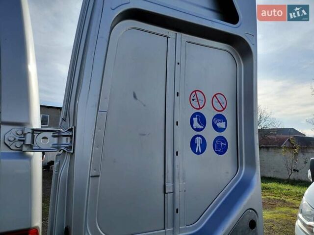 Серый Рено Мастер, объемом двигателя 2.3 л и пробегом 206 тыс. км за 14900 $, фото 22 на Automoto.ua