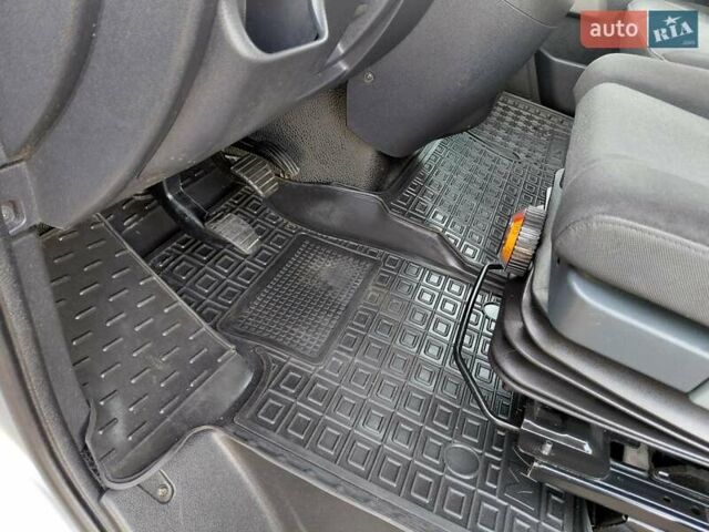 Серый Рено Мастер, объемом двигателя 2.3 л и пробегом 206 тыс. км за 14900 $, фото 65 на Automoto.ua