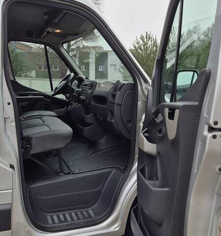 Сірий Рено Мастєр, об'ємом двигуна 2.3 л та пробігом 396 тис. км за 14800 $, фото 26 на Automoto.ua