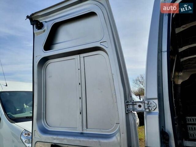 Серый Рено Мастер, объемом двигателя 2.3 л и пробегом 206 тыс. км за 14900 $, фото 32 на Automoto.ua