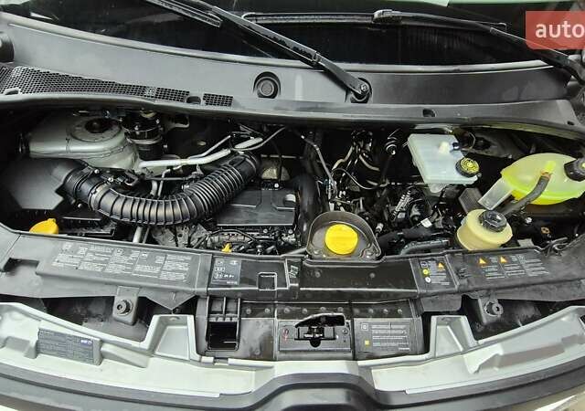 Сірий Рено Мастєр, об'ємом двигуна 2.3 л та пробігом 396 тис. км за 14800 $, фото 3 на Automoto.ua