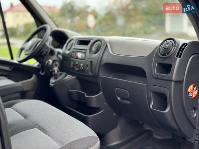 Рено Мастер 2016 в Дубно на Automoto.ua Серый Рено Мастер, объемом двигателя 2.3 л и пробегом 230 тыс. км за 17150 $, фото 36 на Automoto.ua