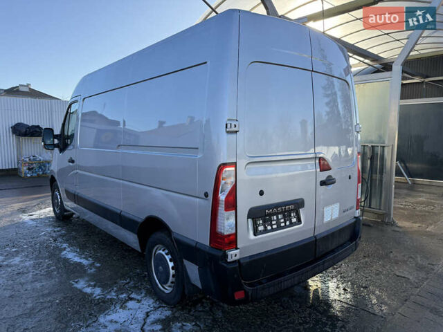 Серый Рено Мастер, объемом двигателя 2.3 л и пробегом 207 тыс. км за 12900 $, фото 5 на Automoto.ua