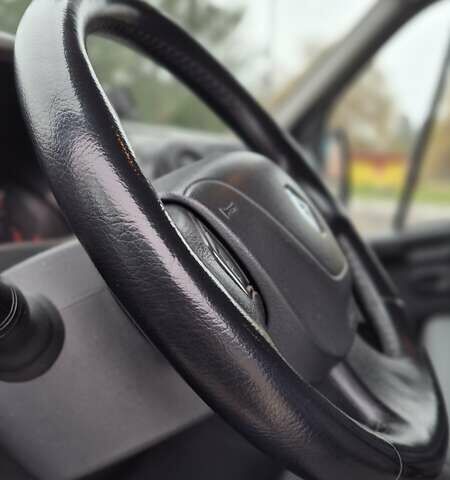 Сірий Рено Мастєр, об'ємом двигуна 2.3 л та пробігом 396 тис. км за 14800 $, фото 23 на Automoto.ua