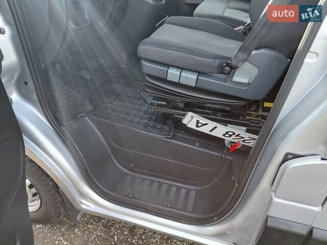 Серый Рено Мастер, объемом двигателя 2.3 л и пробегом 206 тыс. км за 14900 $, фото 66 на Automoto.ua